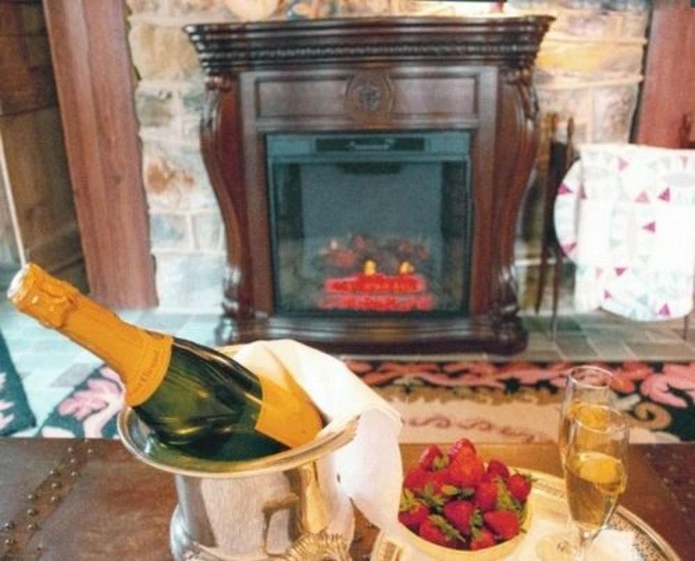 Smithfield Farm B&B Уинчестер Экстерьер фото